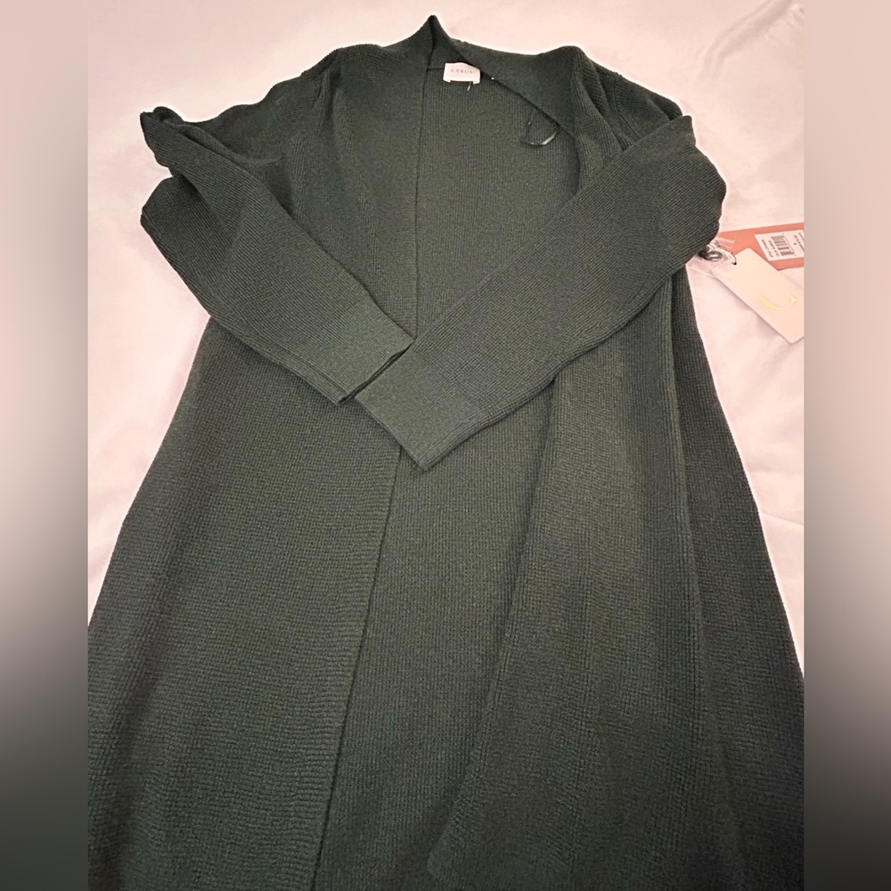 Cyrus women’s cardigan Green NWT SZ Small Women's